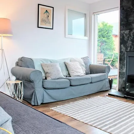 Casa vacanze Beautiful With Castle Views And Garden And Parking Edimburgo