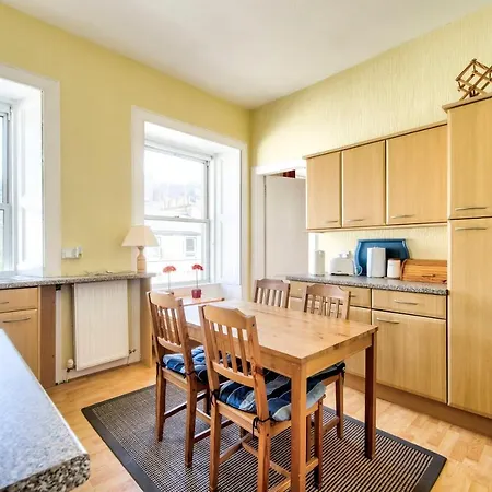 Guestready - Castle View On Quiet Street * Edimburgo
