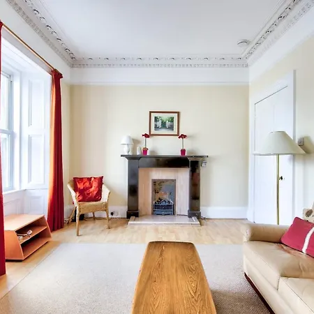 Appartement Guestready - Castle View On Quiet Street *