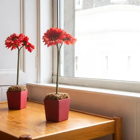 Guestready - Castle View On Quiet Street Apartamento Edimburgo