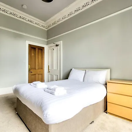 Guestready - By The Meadows Close To City Center