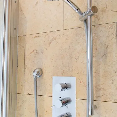 Διαμέρισμα Spacious Traditional 3 Bedroom Flat In New Town Εδιμβούργο