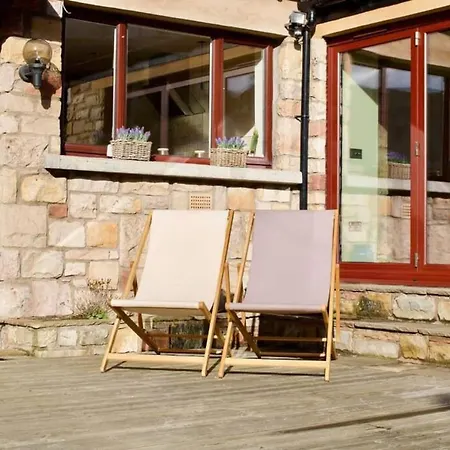 Altido Superb Terraced House With Patio In Leith 公寓