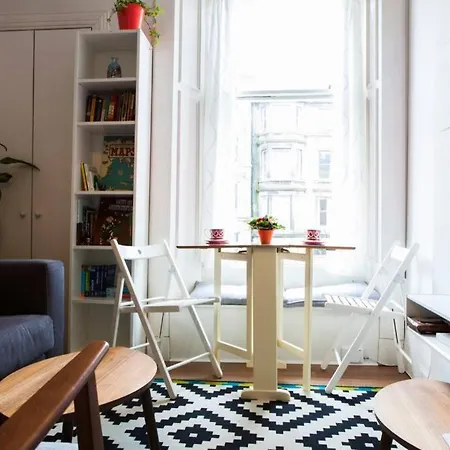 Apartament Cosy Flat Next To Cool Neighbourhood Edynburg