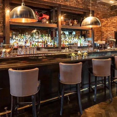 Dakota Edinburgh Otel 4*
