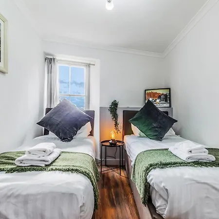 Appartamento Central Royal Mile 3br-2ba, 1 Min To Castle - Free Parking & Zip Link Beds By Bonjour Residences