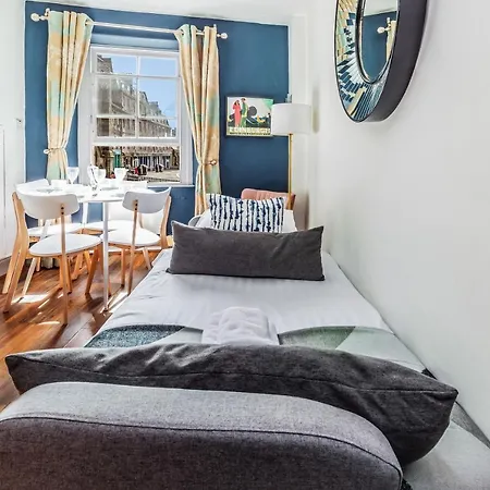 Appartamento Central Royal Mile 3br-2ba, 1 Min To Castle - Free Parking & Zip Link Beds By Bonjour Residences Edimburgo