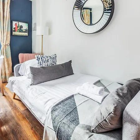 Central Royal Mile 3br-2ba, 1 Min To Castle - Free Parking & Zip Link Beds By Bonjour Residences Apartamento *