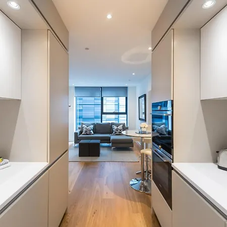 דירה Quartermile Luxury