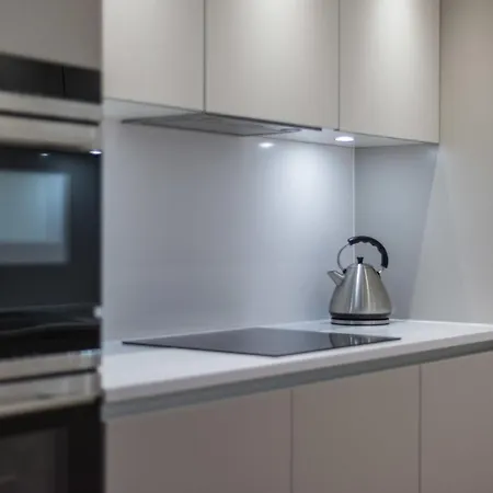 Quartermile Luxury *