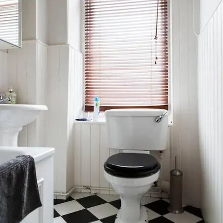 Cosy Flat Next To Cool Neighbourhood Apartament Edynburg
