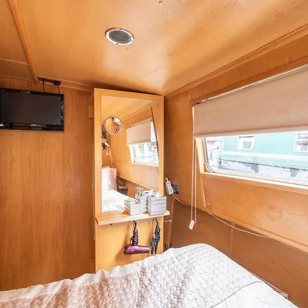 Bateau-hôtel - Houseboats Édimbourg