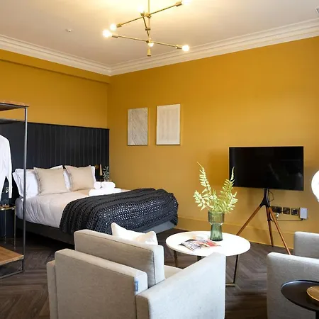 29 Queen Street Luxury Flats 4* Edinburgh