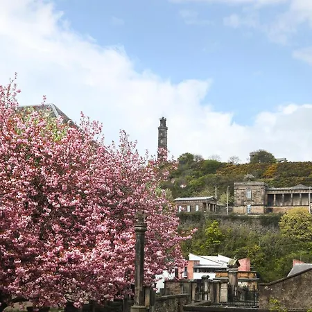 The Brewers Contemporary Aparthotel Edinburgh