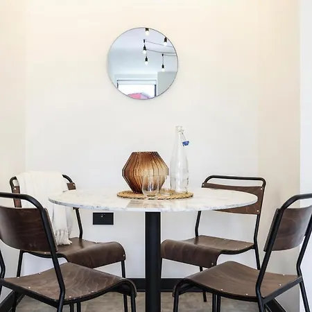 Ξενοδοχείο με διαμερίσματα The Brewers Contemporary