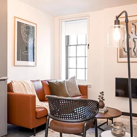 The Brewers Contemporary 4* Edinburg