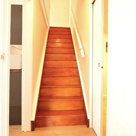 Apartamento 3 Bedroom Centre In Lauriston Place Edimburgo