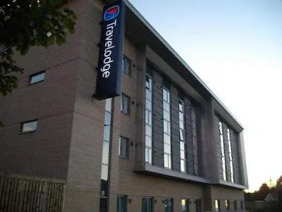 Travelodge Airport 2*