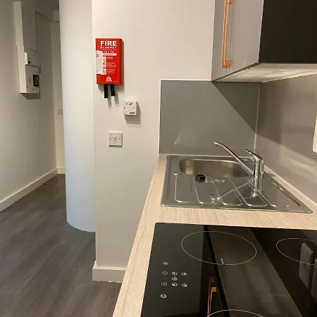 En Suite Rooms & Studios, Edinburgh City Centre - Sk Эдинбург