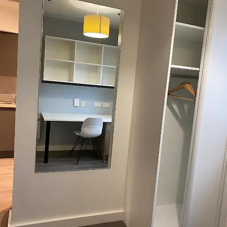 En Suite Rooms & Studios, Edinburgh City Centre - Sk 3* Эдинбург