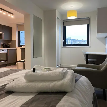 En Suite Rooms & Studios, Edinburgh City Centre - Sk