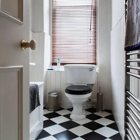 Cosy Flat Next To Cool Neighbourhood Apartament *