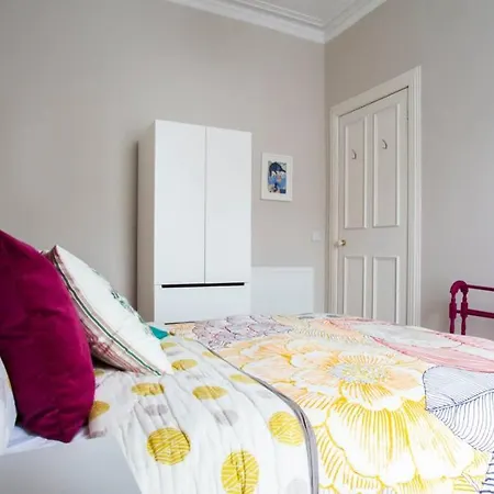 Cosy Flat Next To Cool Neighbourhood 公寓 爱丁堡
