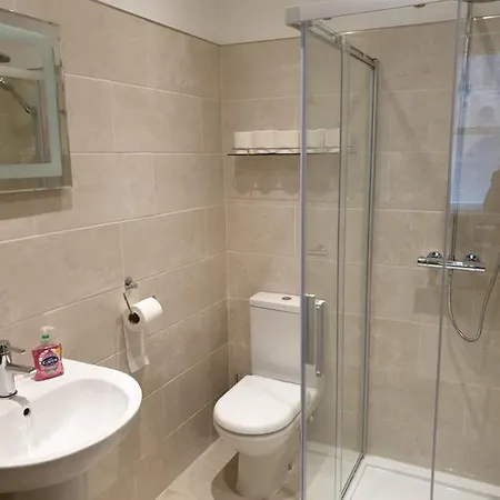 Frederick Douglass - In The Πανσιόν Εδιμβούργο