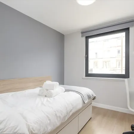 Joivy Affordable - Adults Only * Edimburgo