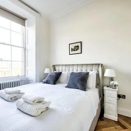 Apartment Guestready - Modern 5 Minutes Walk From Princes Street