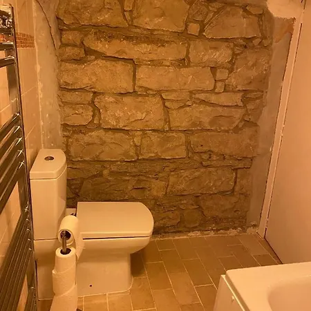 Private In City Centre Townhouse * Edinburgh