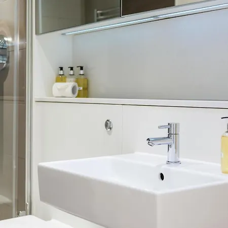 Quartermile Luxury