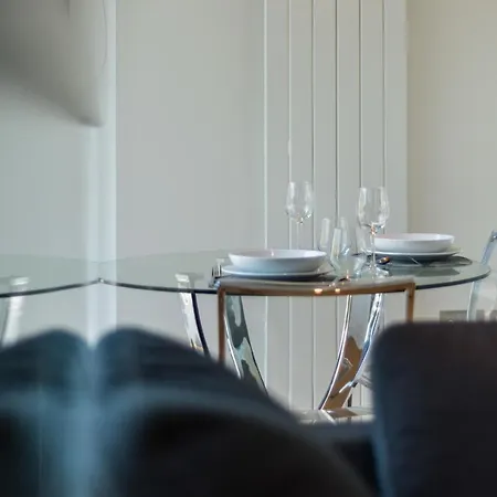 דירה Quartermile Luxury