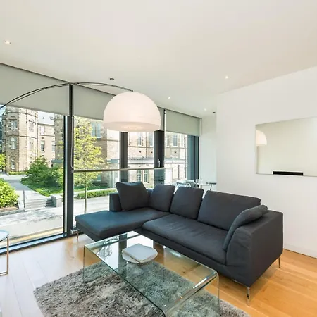 Quartermile Luxury אדינבורו