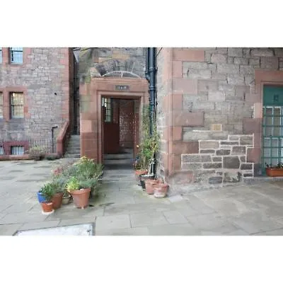 Historic Dean Village Treasure, Sleeps 4 * Edinburgh