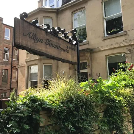 Pensionat Albyn Townhouse 4*