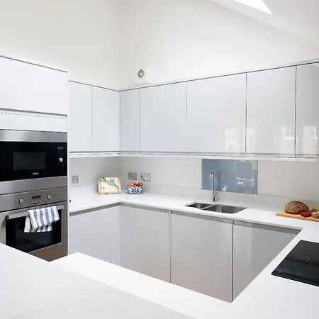 The Mews @ Randolph Lane * Edinburgh