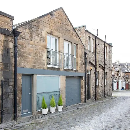 The Mews @ Randolph Lane Holiday home Edinburgh