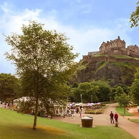 Apartment The Edinburgh Address - Castle View Apartment