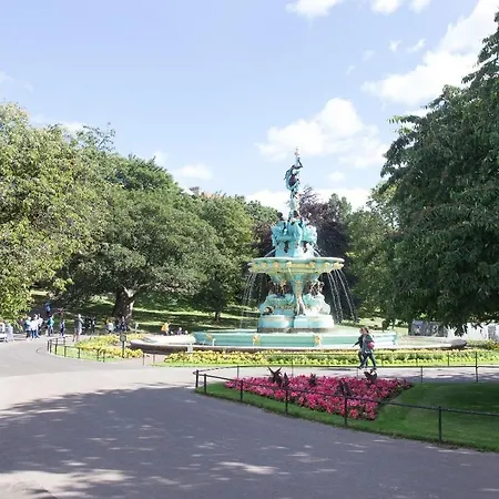 公寓 天际线公寓 - *