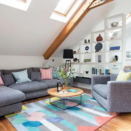 The Mews @ Randolph Lane * Edinburgh