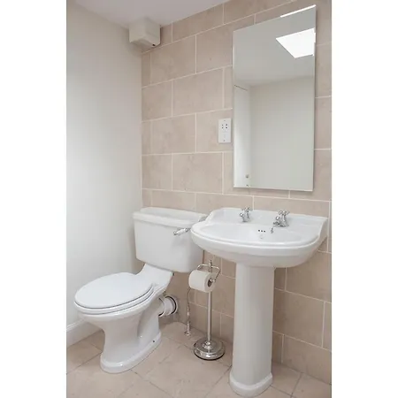 Mapmakers Townhouse - The Address * Edinburg