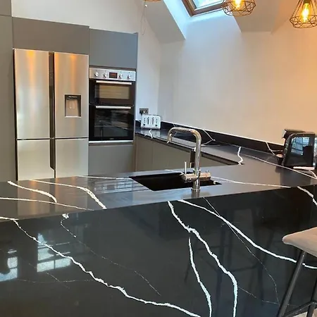 Luxury Royal Mile Boutique 2bedroom Edimburgo