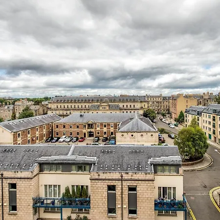Altido Gorgeous 2br City Centre Apt With Parking