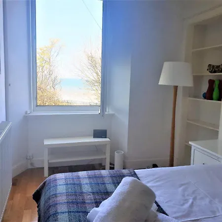 Apartment Kings Road - Seaside Retreat 15 Minutes To Central Edinburgh