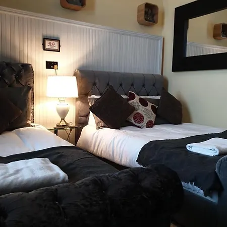 Dundee Terrace - Rooms In The City 招待所 *
