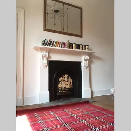 Apartment Bread Street, And Spacious One Bed Flat Edinburgh