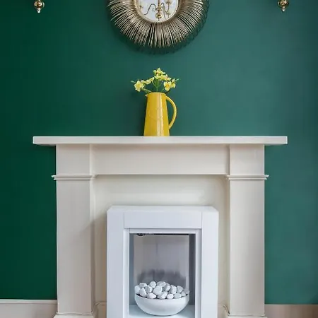 Stockbridge Two Bedroom