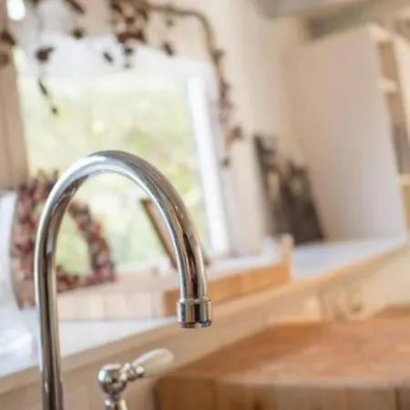 Apartment Guestready - Bright Airy Flat With River Views Free Parking - Sleeps 4 Edinburgh