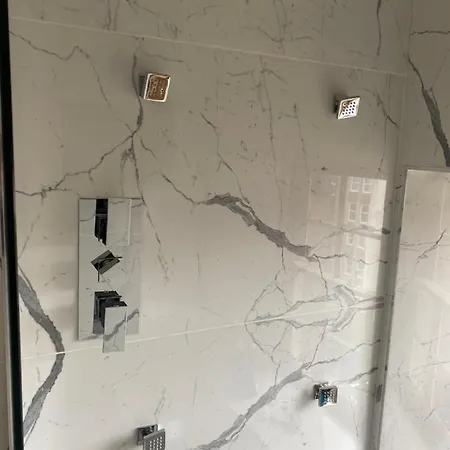 아파트 Luxury Royal Mile Boutique 2bedroom *